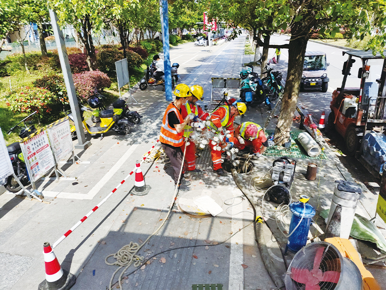  矿区UV-CIPP紫外光固化修复