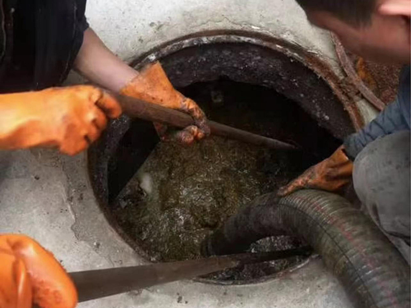 矿区化油池、化粪池清理要做哪些安全措施？